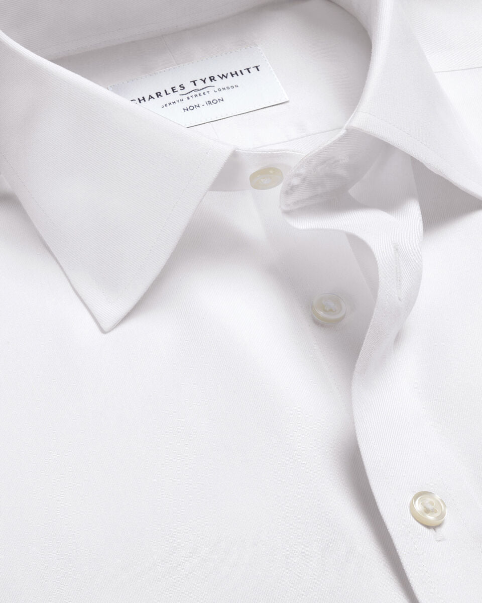 Charles-Tyrwhitt Men’s Non Iron, Dress Shirt, Single Cuff (Botton Sleeve)